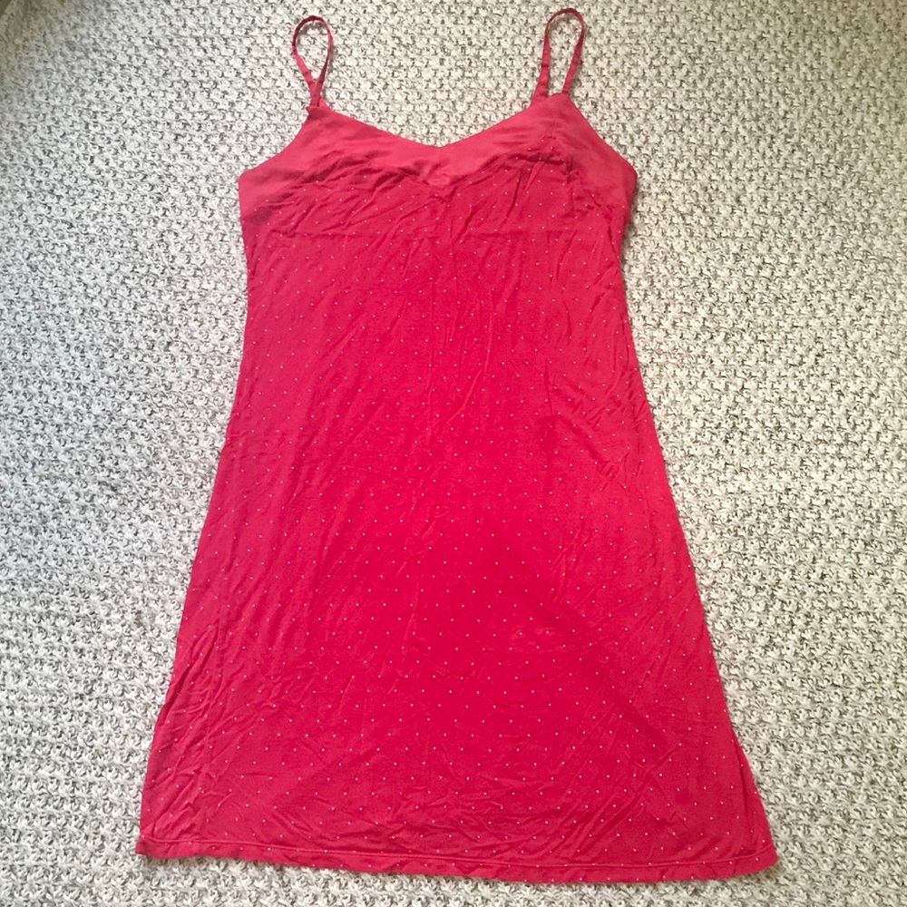 V-neck nightgown